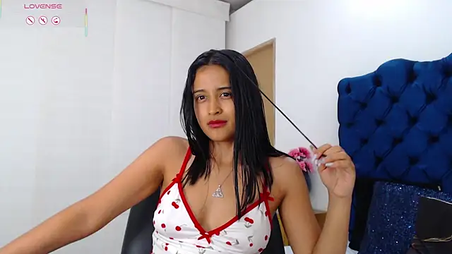 Lili666_のライブXXXチャット