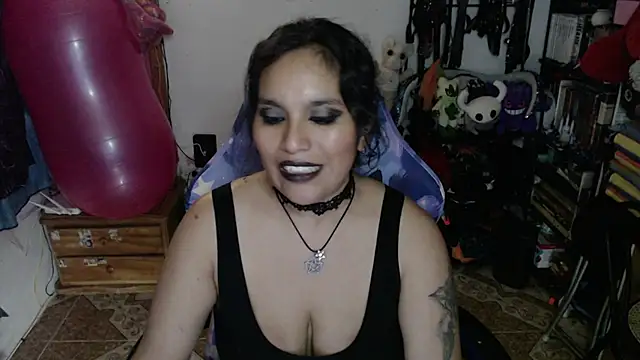 Chat +18 de kureiji_hentaii ao vivo