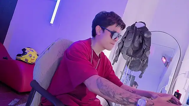 angel_still_'s Live XXX Chat