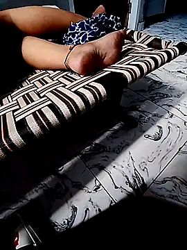 Chat +18 de poojaseductive ao vivo