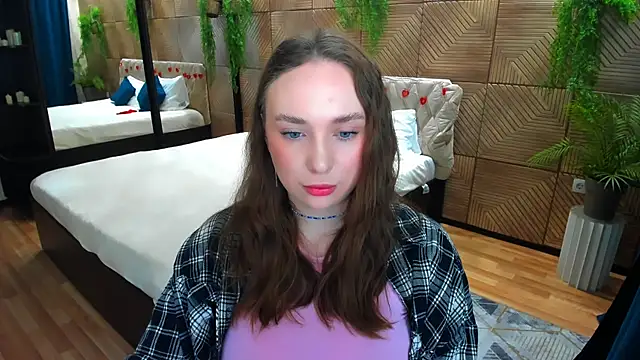 Chat +18 de TrueReincarnation ao vivo