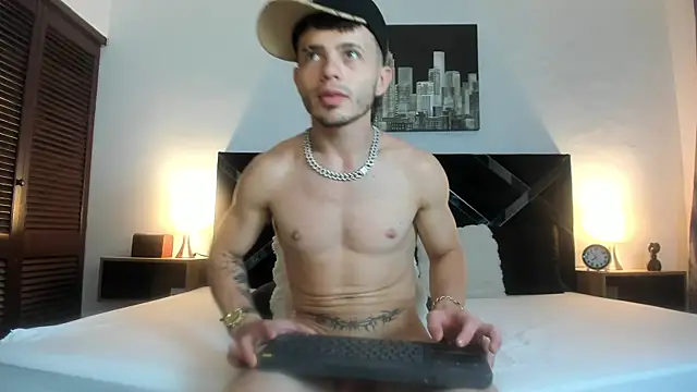 Zeus_damian21 Adlı Modelin Canlı XXX Sohbeti