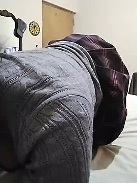 checheludo23 XXX чат на живо
