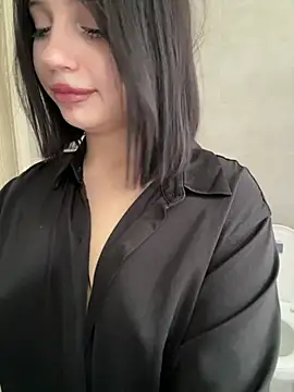 YourLittleDevil's Live XXX Chat