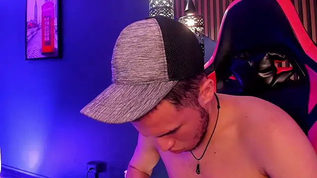 Chatroom XXX en direct de TomasDuquee