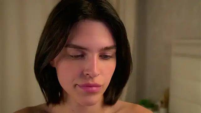 EleneButton Live XXX-chat