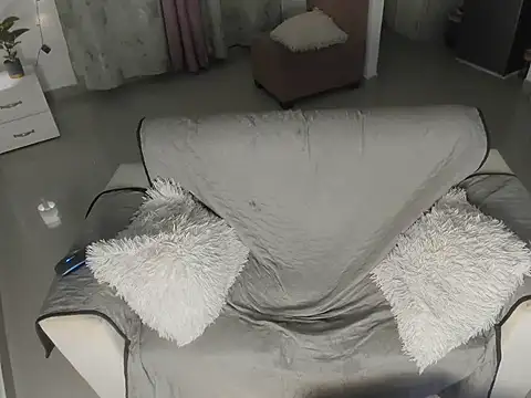 Michellblue XXX чат на живо