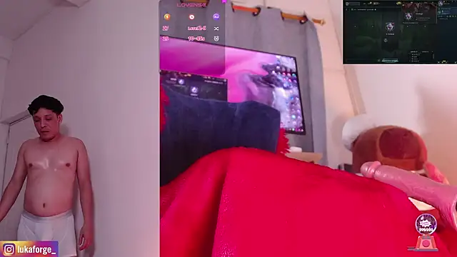 EthaanNova's Live XXX Chat