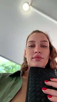 KikiWatson 라이브 XXX 채팅
