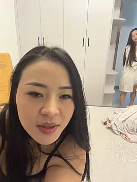 jingya521 Adlı Modelin Canlı XXX Sohbeti