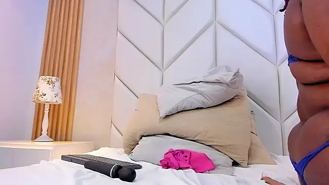 EmmaBrantt Live XXX-Chat