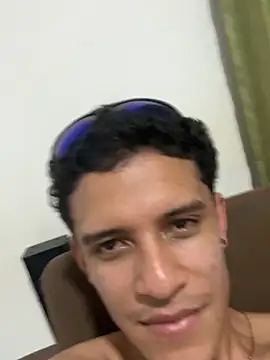Jhannpn Live XXX chat