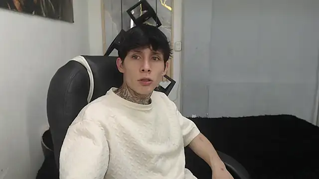 Czat XXX na żywo – Cry_thereal