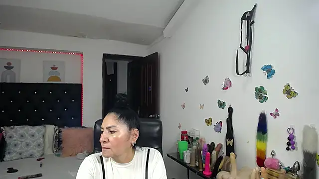 mature_bigboobs10 live XXX chat