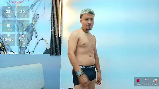 XXX chat uživo modela MAICOL_TORNER