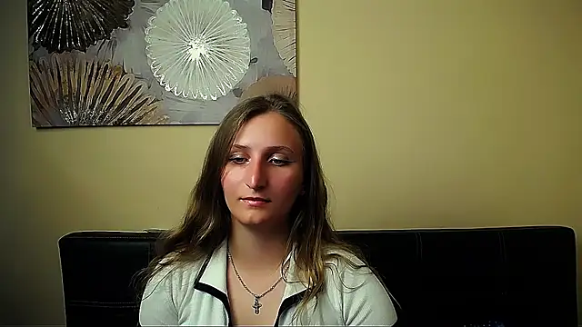 צ'אט XXX בשידור חי של Jenny_smille_