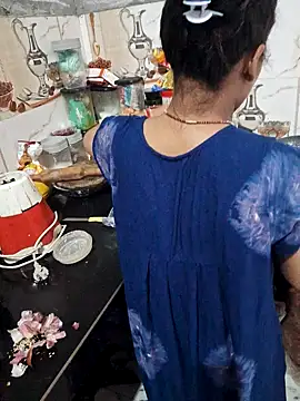 poojaseductive Webcam-Show