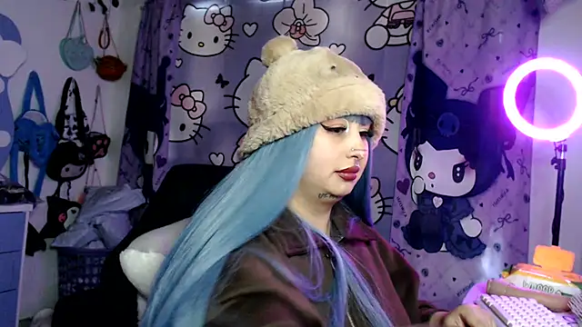 lussyevans24's Live XXX Chat