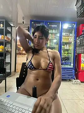 Chat XXX ao vivo de Violet_rousse7