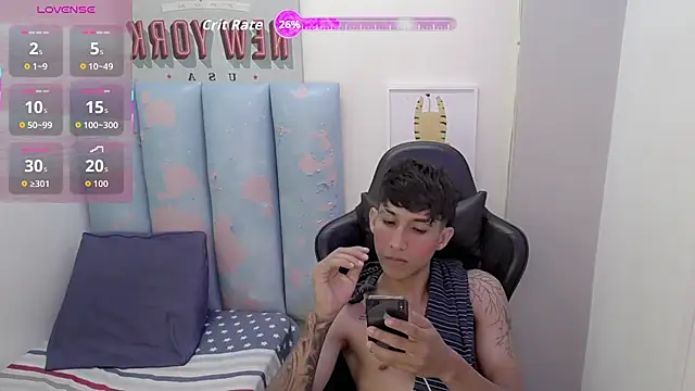XXX chat uživo modela liam_play