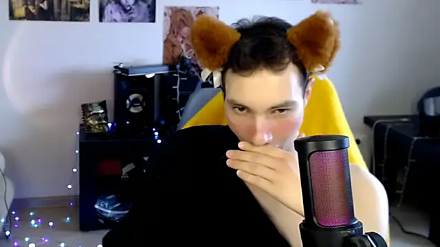 Joseph-Lowers Live XXX-Chat