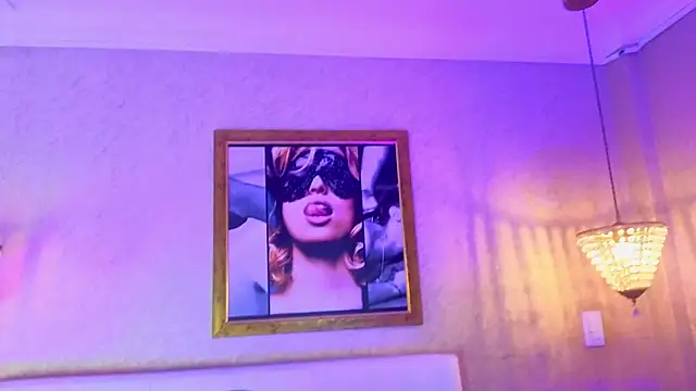 צ'אט XXX בשידור חי של Sammantha_hotx