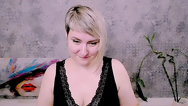 צ'אט XXX בשידור חי של Djullia