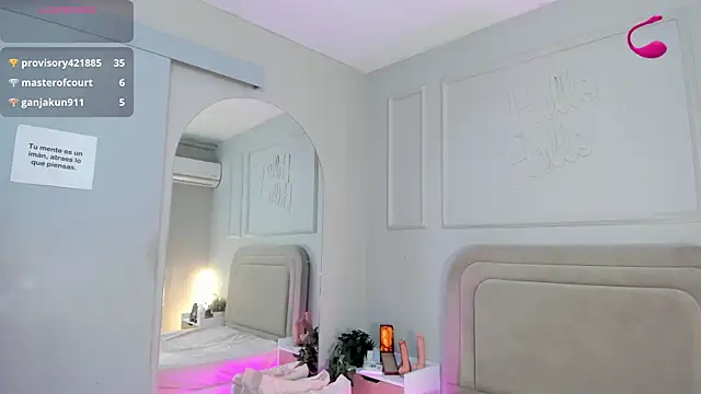 Nahomyrain Adlı Modelin Canlı XXX Sohbeti
