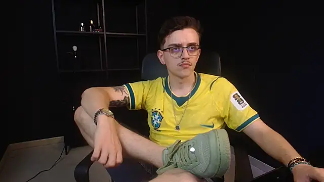 FelixStarkk Live XXX-Chat