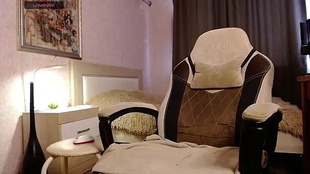 Toress1 Adlı Modelin Canlı XXX Sohbeti