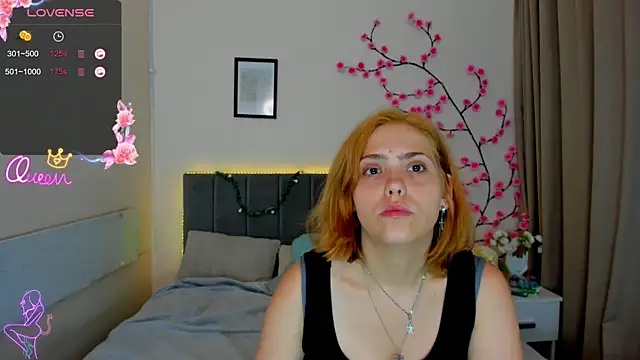 Онлайн чат XXX DellaRows
