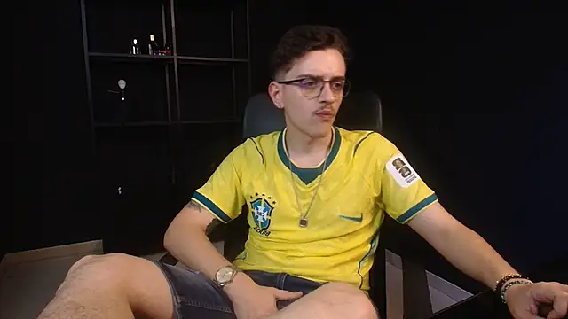 FelixStarkk 라이브 XXX 채팅