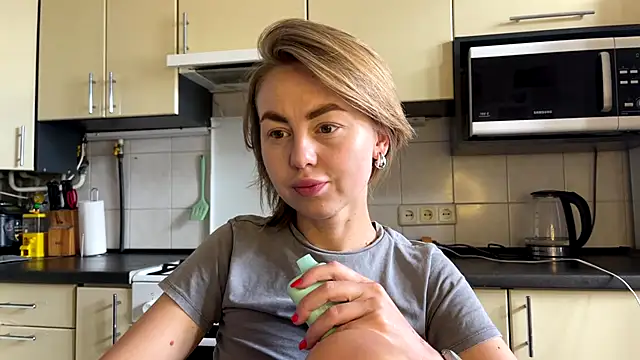 MartaLuna_'s Live XXX Chat