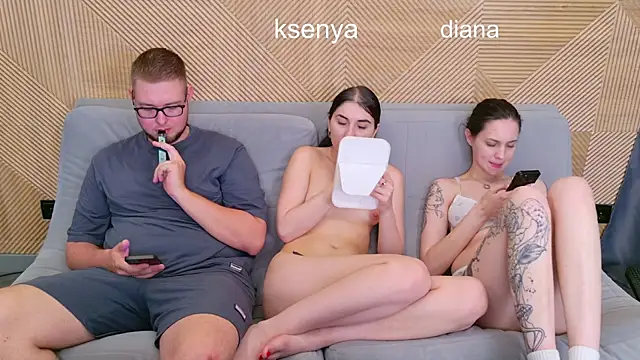 Ksenny Obrolan Langsung XXX