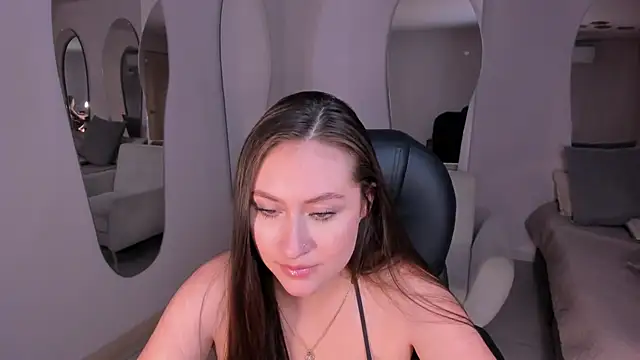 Chatroom XXX en direct de AmyRosse_X