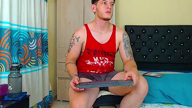 Chat XXX en directo de Allan_Peige