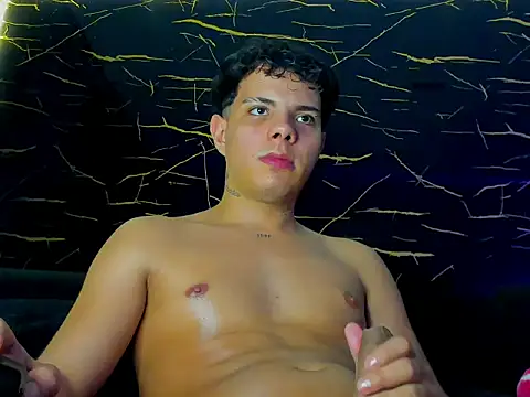 Chat XXX en directo de Alessandro_1610