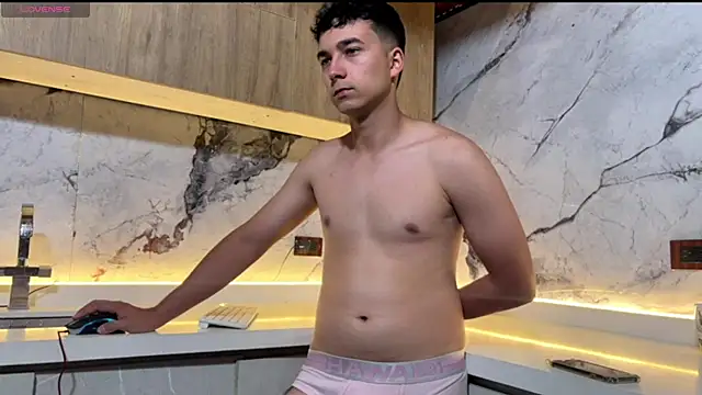 Chat XXX en directo de Cody_crown