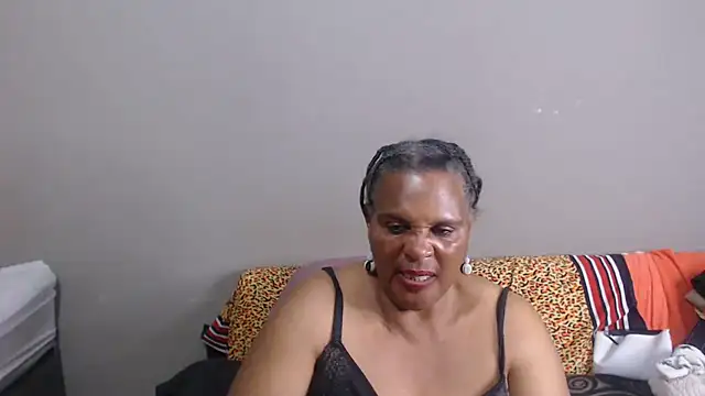 Chat XXX ao vivo de GrandBustyMelon