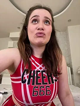 BabeLeyla's Live XXX Chat