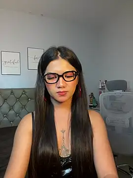 JassmineLove Chat XXX in diretta