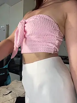 Онлайн чат XXX CurlyLara