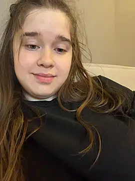 HornyGirlH Live XXX-Chat