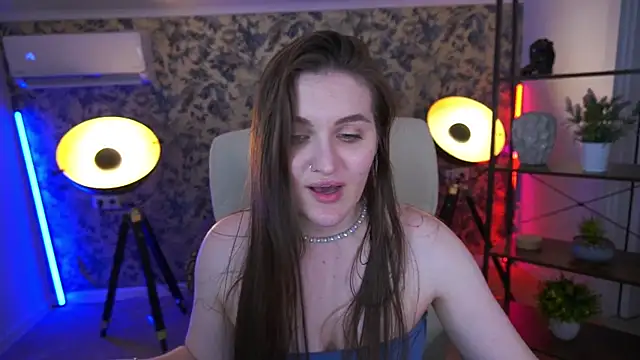 EmmyCharmm Chat XXX live