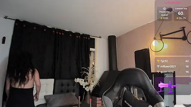 Vicky_Angeel 现场XXX聊天