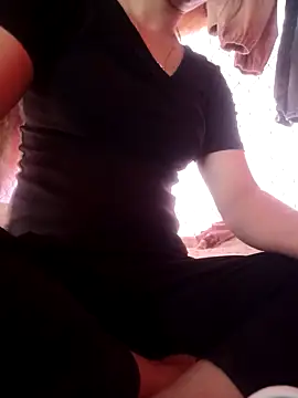 צ'אט XXX בשידור חי של Isabella_pusy