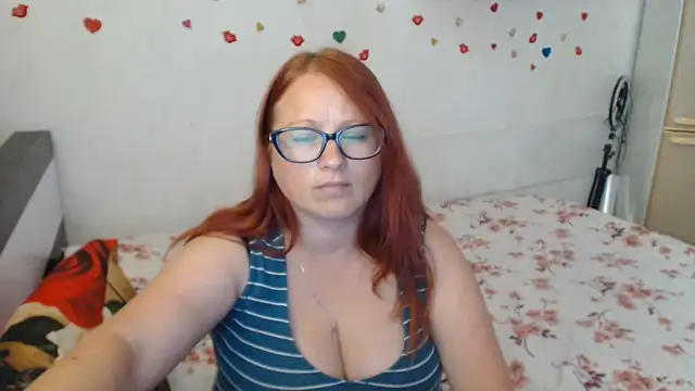 Lilia4joy's Live XXX Chat