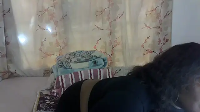 DIRTIENASTY's Live XXX Chat