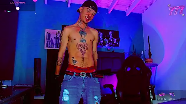 HannibalLester 现场XXX聊天