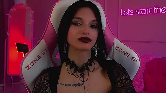 BeverlyMost's Live XXX Chat